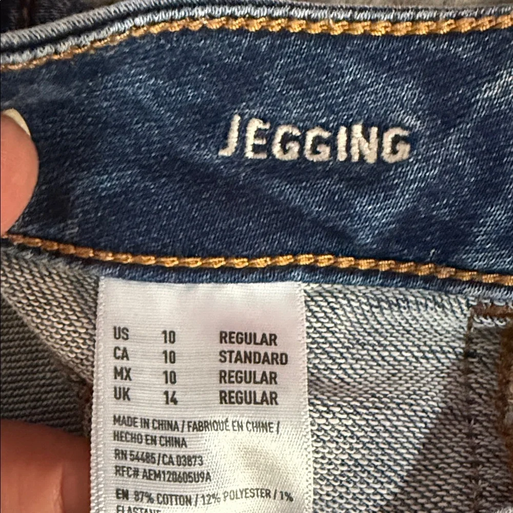 American Eagle Outfitters Light Blue Denim Jeans - Picture 3 of 4